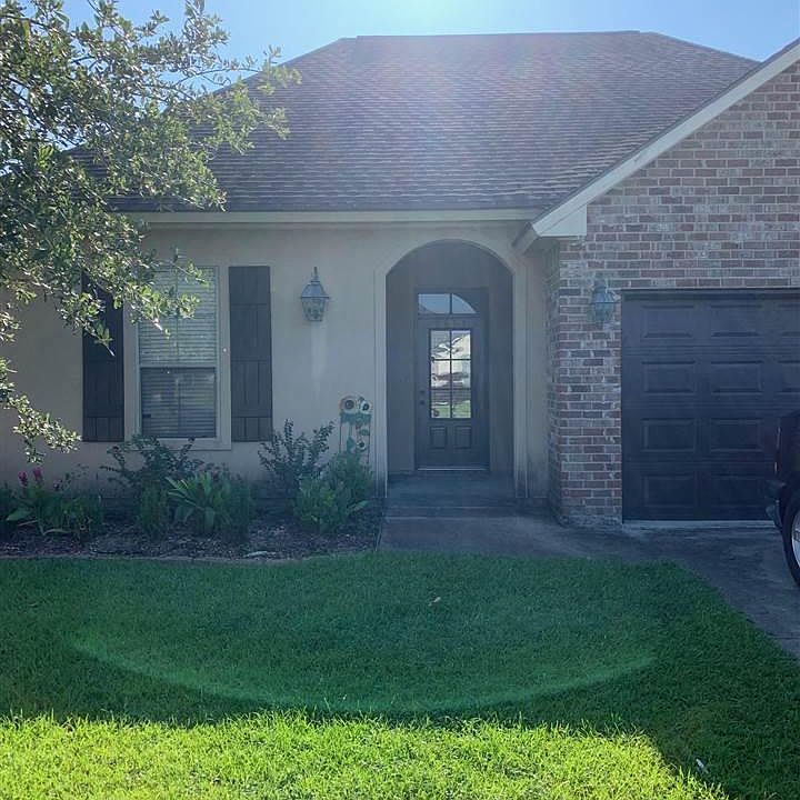 1st image of 2851 Nicholson Lake Dr