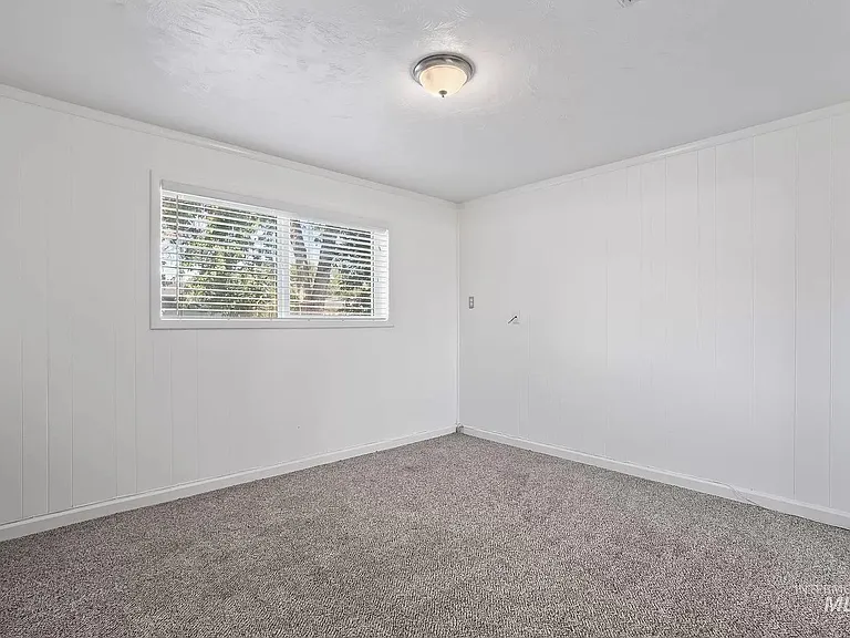 7125 W Poplar St — Photo 7