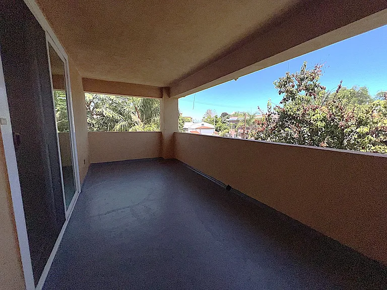 915 S Mesa St — Photo 5