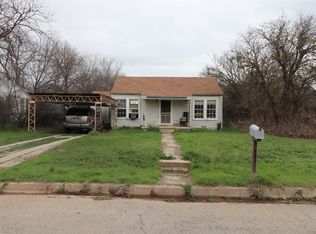 1114 La Monte Dr, Brownwood, TX 76801