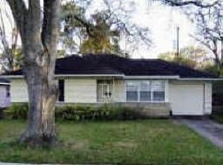 5129 Maple St, Bellaire, TX 77401