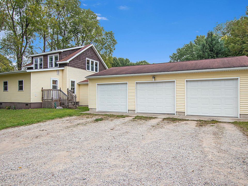 1st image of 5882 N Riverview Dr