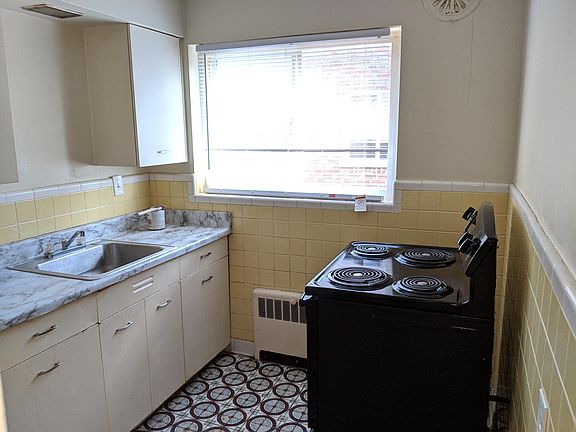 3rd image of 6250 Cortelyou Ave APT 3
