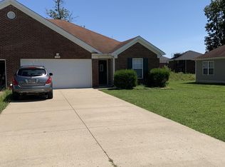 124 Clover Ct #1, Radcliff, KY 40160