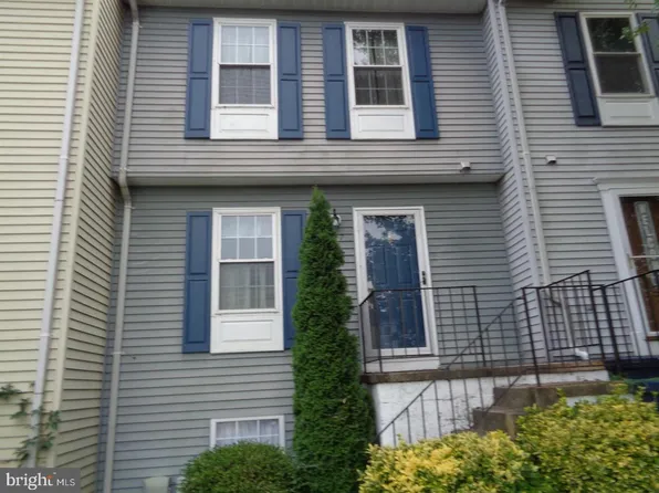 3927 Cutty Sark Rd, Baltimore, MD 21220