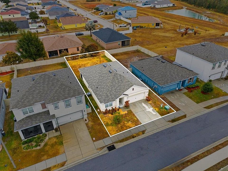 1st image of 124 EMANUELLE DRIVE
