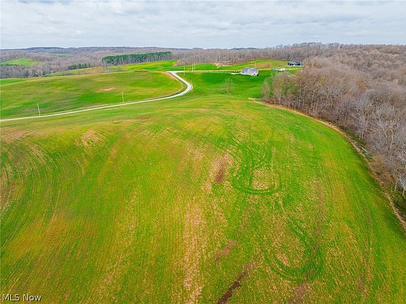 2nd image of N American Rd NW