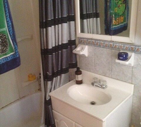 3rd image of 2118 24th St #1