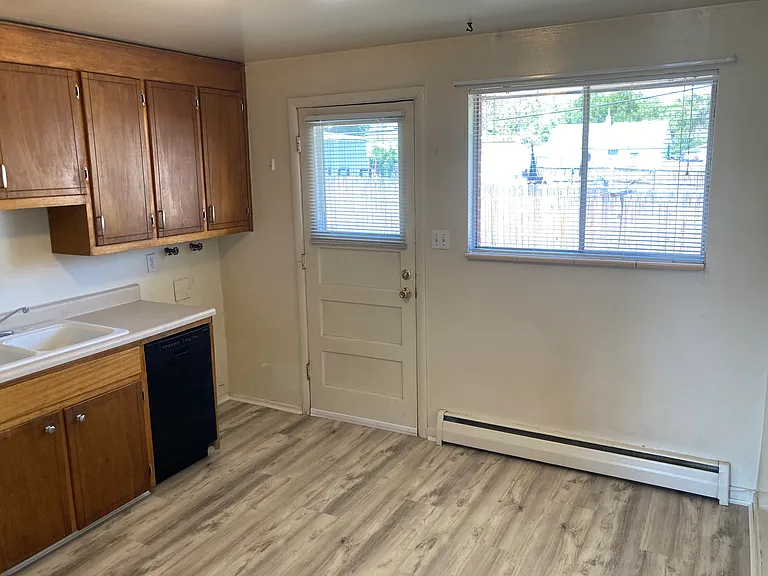 173 S Ingalls St — Photo 5
