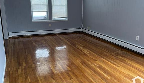 5th image of 98 Winter St #2