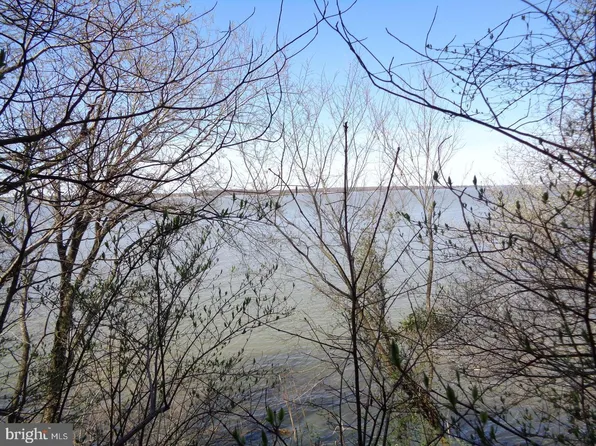 12355 Potomac View Dr, Newburg, MD 20664