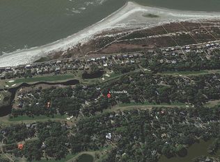 672 Dolphin Rd, Saint Helena Island, SC 29920
