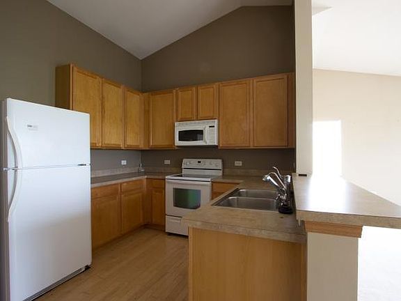 5th image of 1331 Silverstone Dr