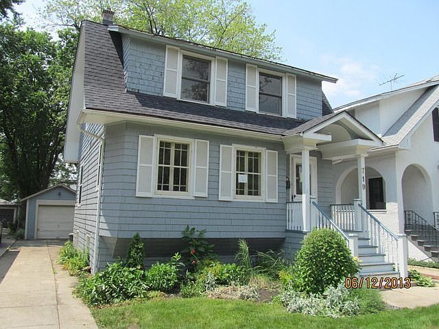 1st image of 719 N Marion St