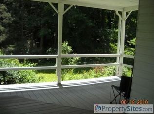 590 Valley Park Rd, Phoenixville, PA 19460