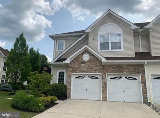 12 Wimbledon Way, Marlton, NJ 08053