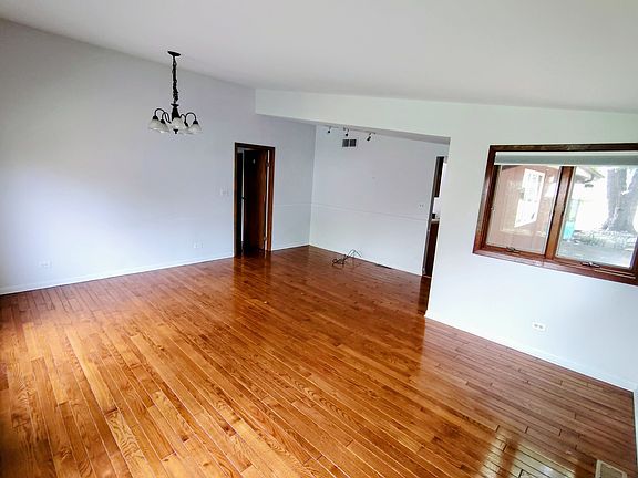 5th image of 20793 N Florence Ave