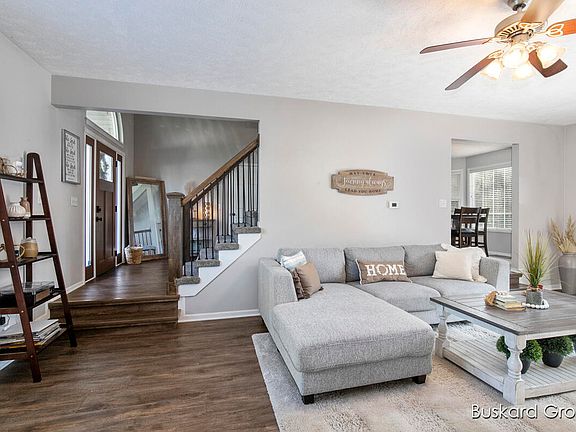 5th image of 5530 Thoroughbred Dr SW