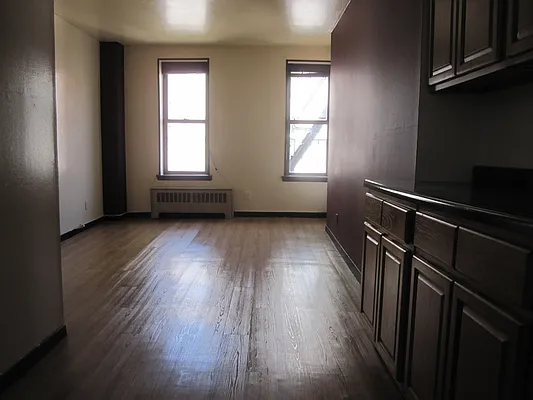 Rented by Abba Realty Associates INC | media 6
