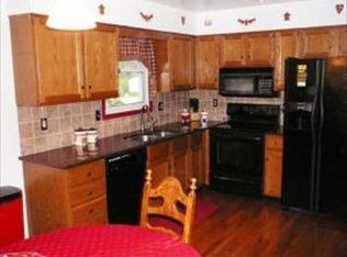 4217 Heather Ln, Mount Joy, PA 17552