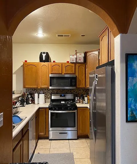 1330 E Hatcher Dr — Photo 10