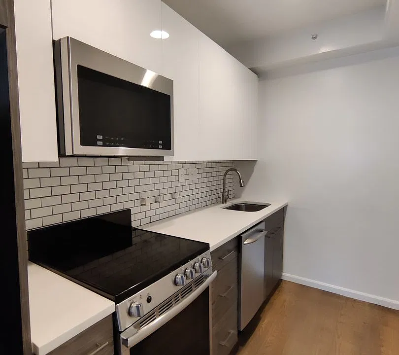 19-20 Peterborough St #2