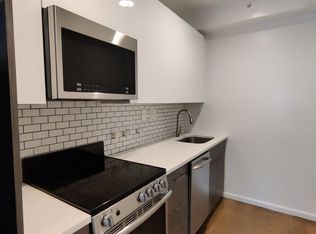 19 Peterborough St #22E, Boston, MA 02215