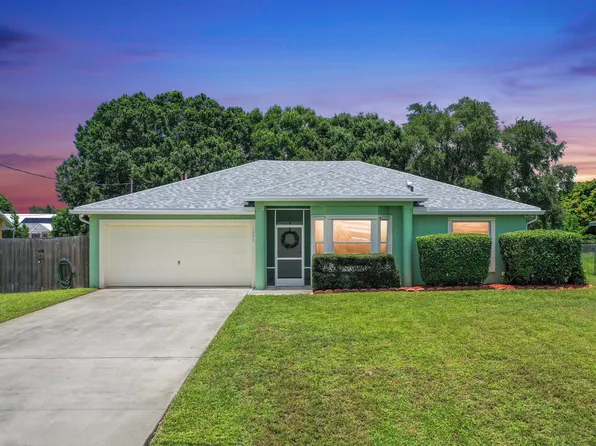 1049 SW Sarto Lane, Port St Lucie, FL 34953