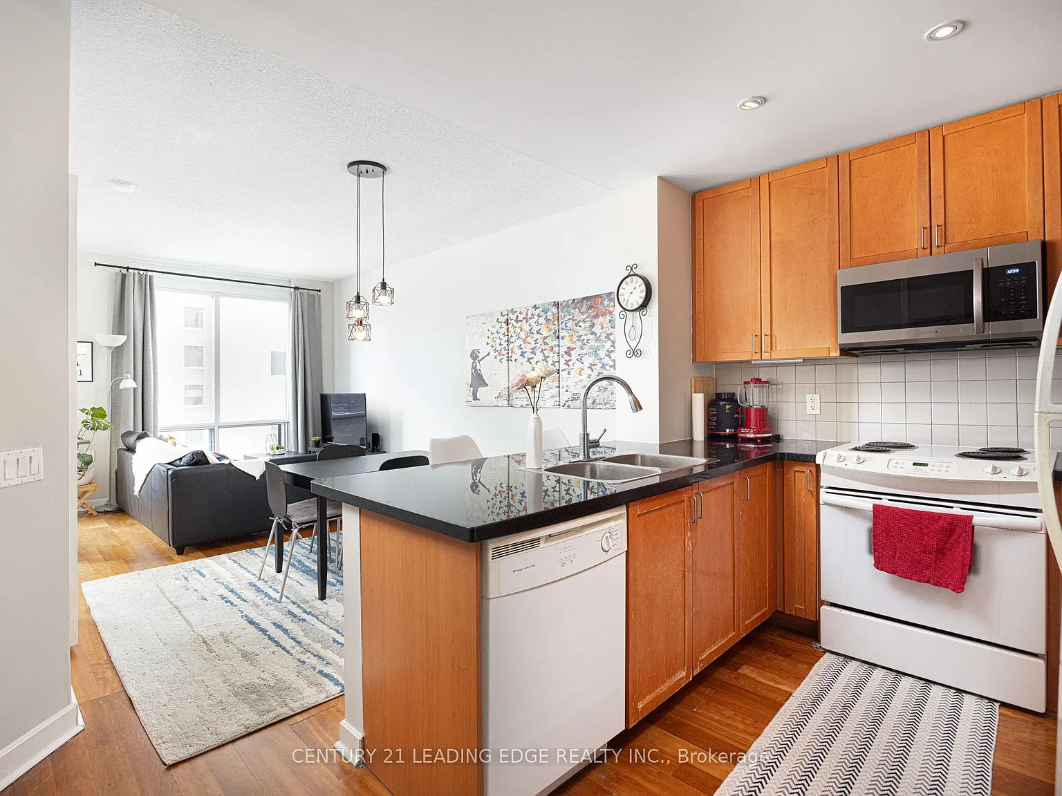 2 bed, $2,750 — Photo 3
