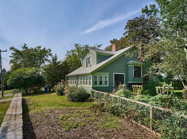 60 Florence Rd, Easthampton, MA 01027