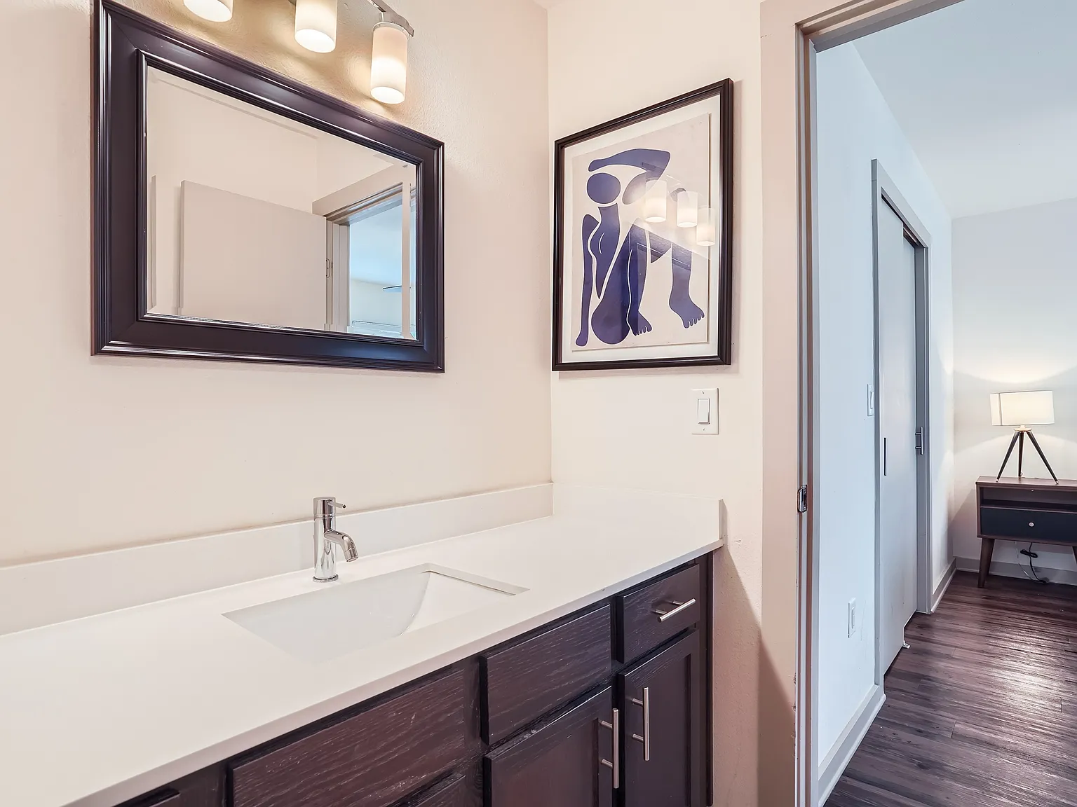 1 bed, 847 sqft, $2,500 — Photo 2