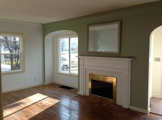 1909 Burton St SE, Grand Rapids, MI 49506