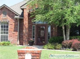 1701 Birchfield Dr, Edmond, OK 73012