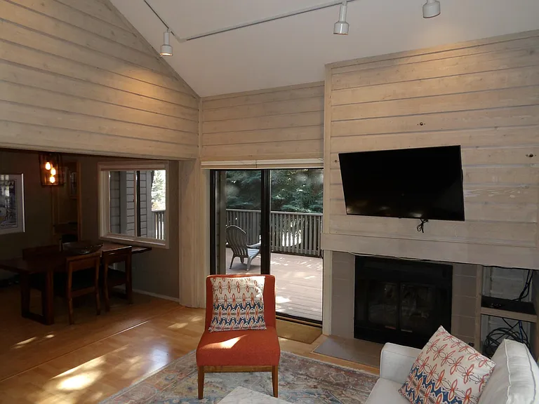 4106 Bluff Condo Dr — Photo 10