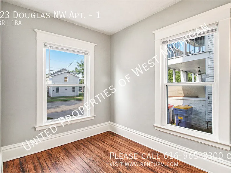 823 Douglas St NW #1 — Photo 11