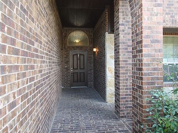 2nd image of 1416 Amazon Dr