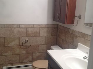 2112 Menahan St, Flushing, NY 11385