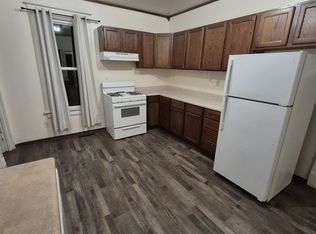 4049 6th Ave, Kenosha, WI 53140