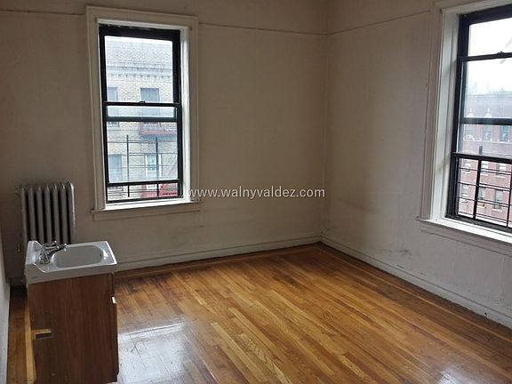 4th image of 2280 Grand Ave APT 3G