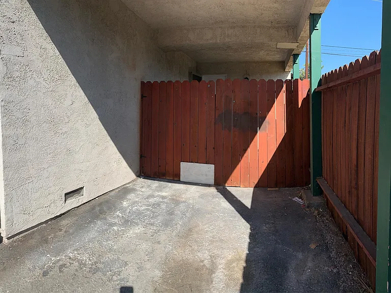 1394 Yucca Dr #C — Photo 20