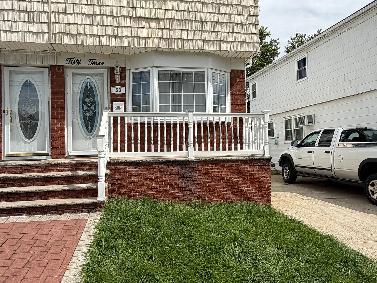 3 bed, 1140 sqft, $3,800 — Photo 1