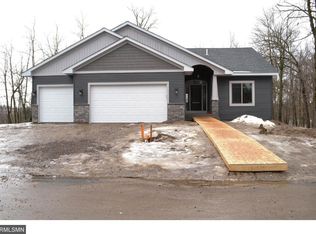 31431 Marvin Ave, Lindstrom, MN 55045