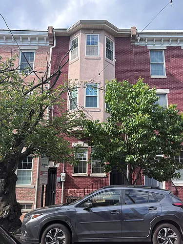 2025 Parrish St Photo 1