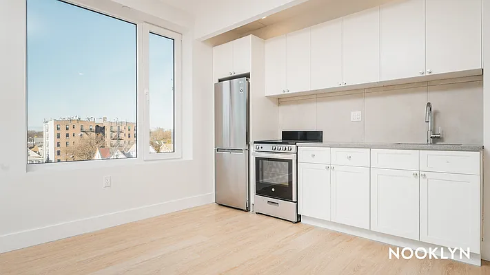 Rented by Nooklyn NYC LLC | media 61