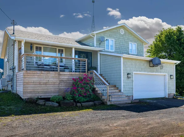 79 Waterside Rd, Bedford Parish, PE C1B 0S7
