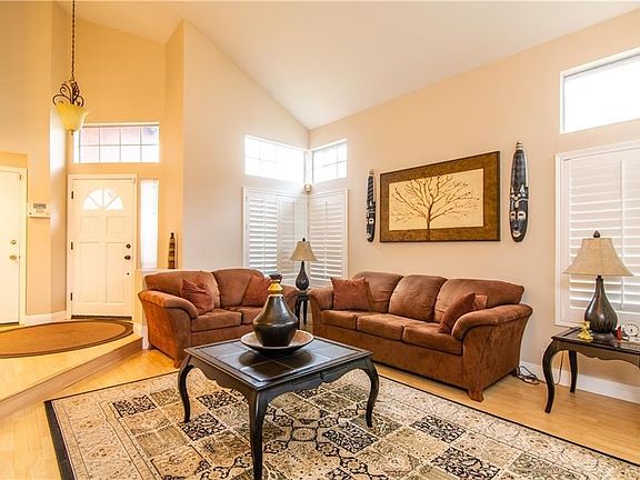 3rd image of 3134 Sunny Brook Ln