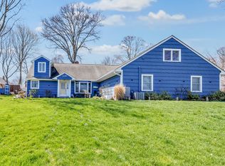 239 Bayberry Ln, Stratford, CT 06614