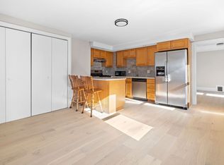 401 Norfolk St #2, Cambridge, MA 02139