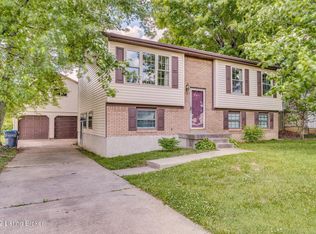 5409 Antle Dr, Louisville, KY 40229