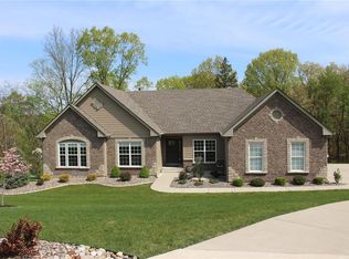 18628 Windy Hollow Ln, Pacific, MO 63069